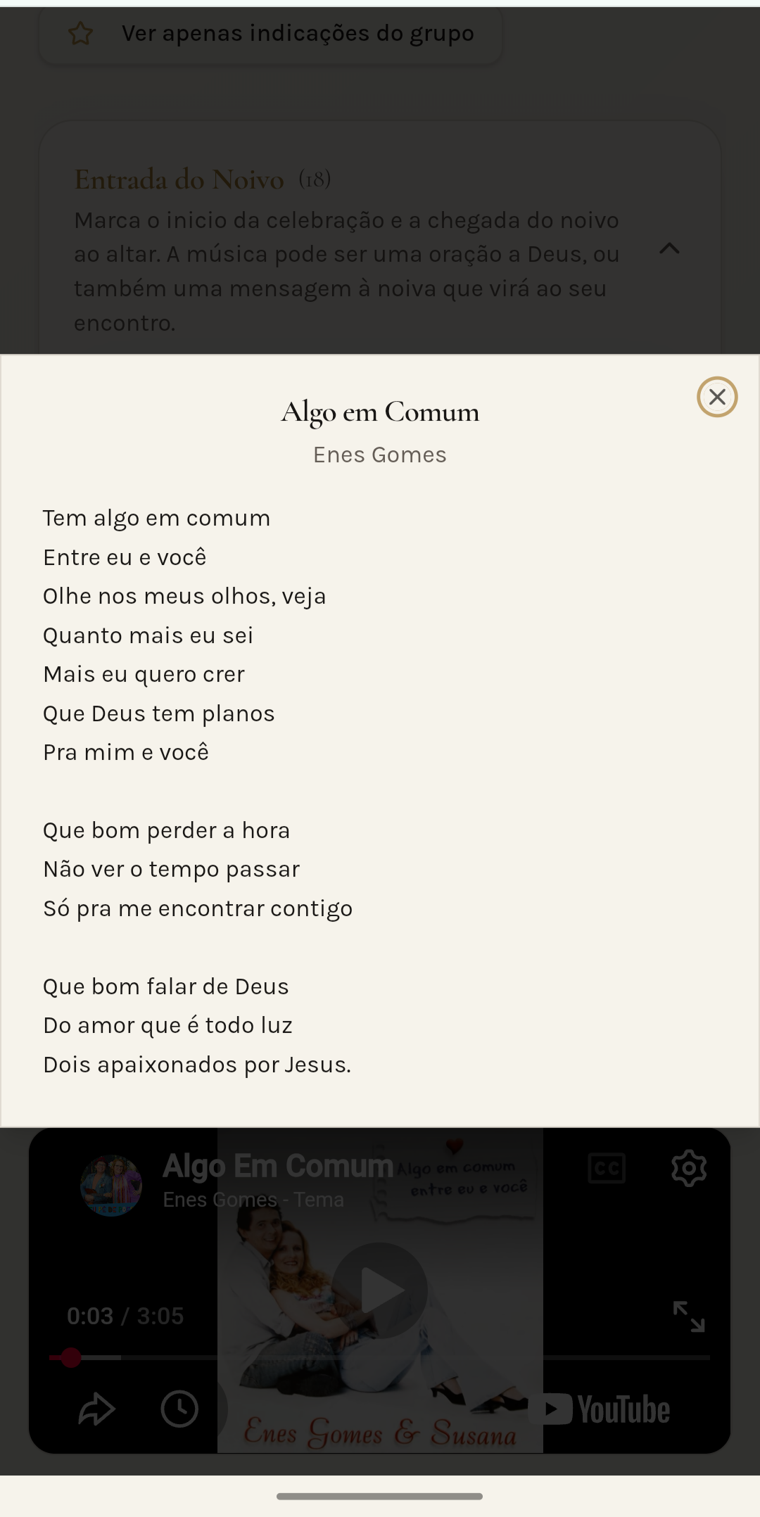 Modal translúcido exibindo a letra completa da canção católica